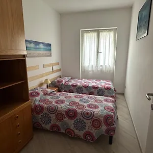 Alloggio per agriturismo Uliveto, Diano San Pietro