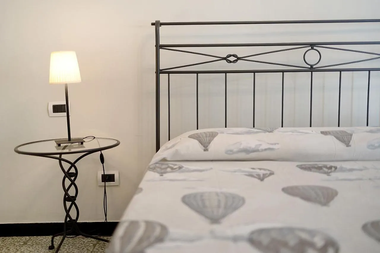Apartment Appartamento La Buraggia Diano San Pietro